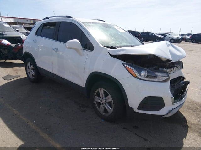 2019 CHEVROLET TRAX LT - 1