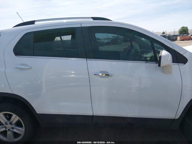 2019 CHEVROLET TRAX LT 12