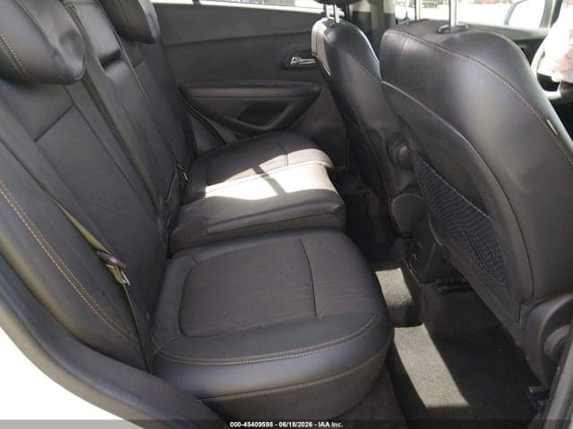2019 CHEVROLET TRAX LT 8