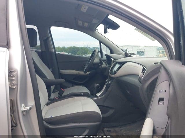 2017 CHEVROLET TRAX LS 5