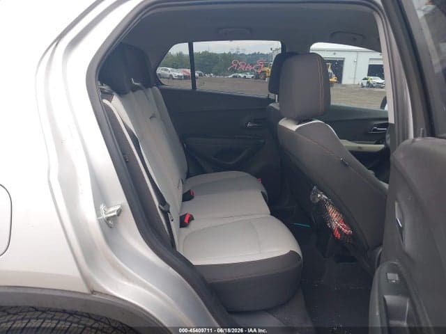 2017 CHEVROLET TRAX LS 8