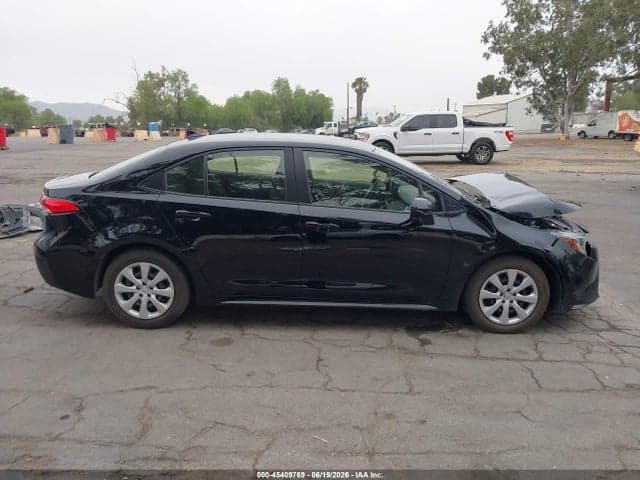 2026 TOYOTA COROLLA LE 13