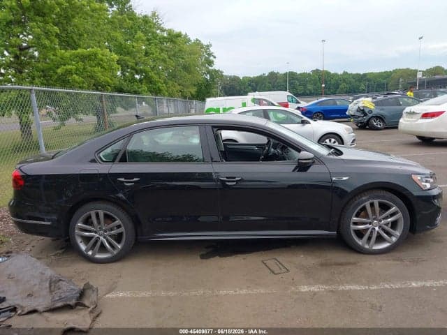 2018 VOLKSWAGEN PASSAT 2.0T R-LINE/2.0T S 13