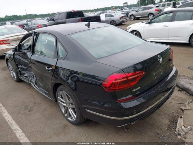 2018 VOLKSWAGEN PASSAT 2.0T R-LINE/2.0T S 3