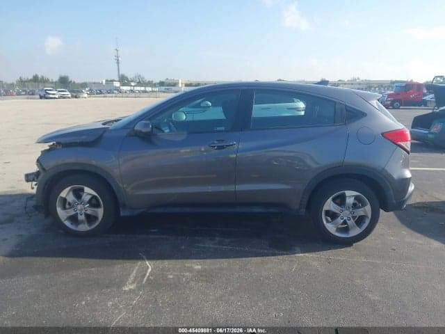 2022 HONDA HR-V 2WD LX 15