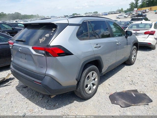 2020 TOYOTA RAV4 LE 5