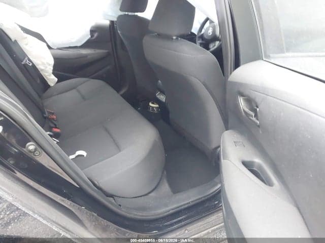 2023 TOYOTA COROLLA LE 8