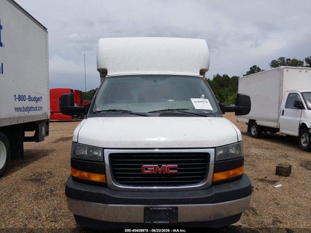 2022 GMC SAVANA CUTAWAY WORK VAN 16