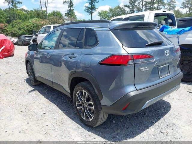 2026 TOYOTA COROLLA CROSS XLE 3
