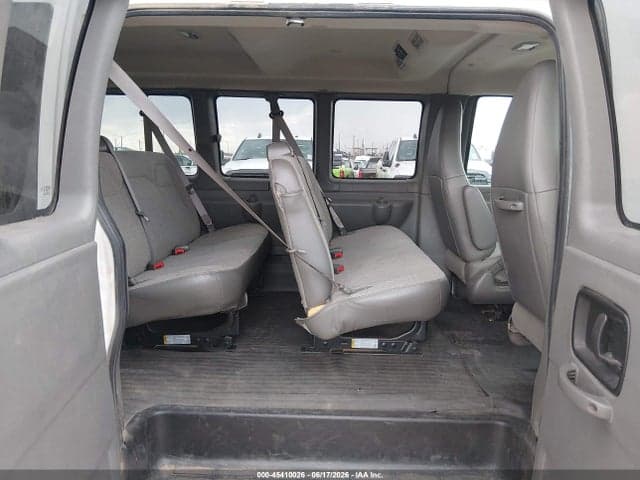 2019 CHEVROLET EXPRESS 2500 LS 8