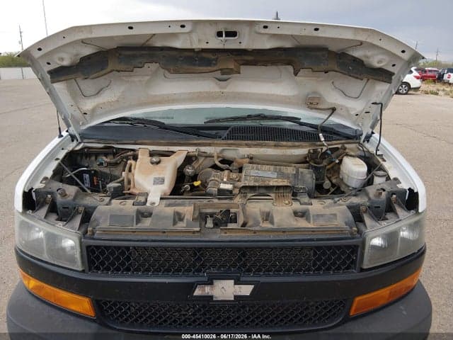 2019 CHEVROLET EXPRESS 2500 LS 10