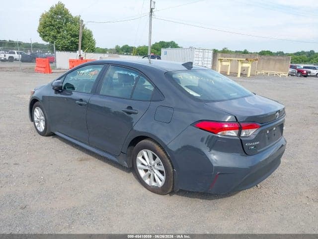 2026 TOYOTA COROLLA LE 3