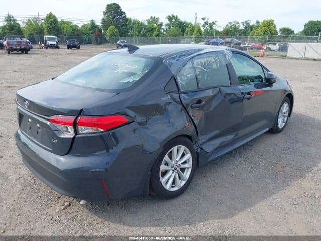 2026 TOYOTA COROLLA LE 4