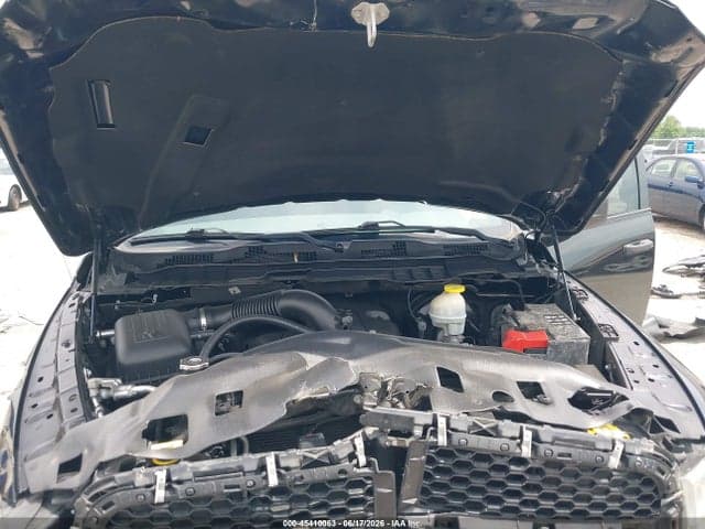 2018 RAM 1500 EXPRESS 4X4 5'7 BOX 10