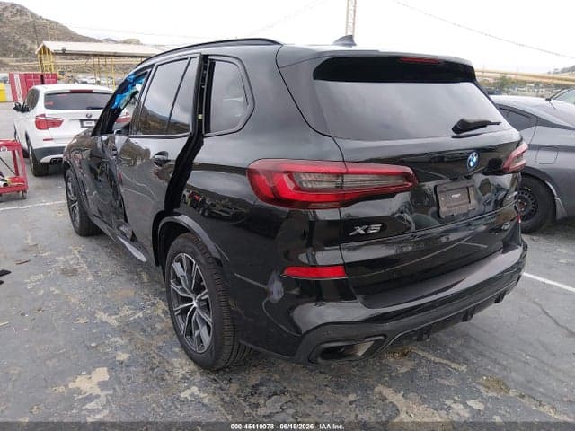 2023 BMW X5 PHEV XDRIVE45E 3