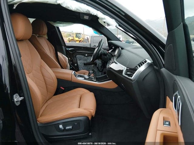 2023 BMW X5 PHEV XDRIVE45E 5