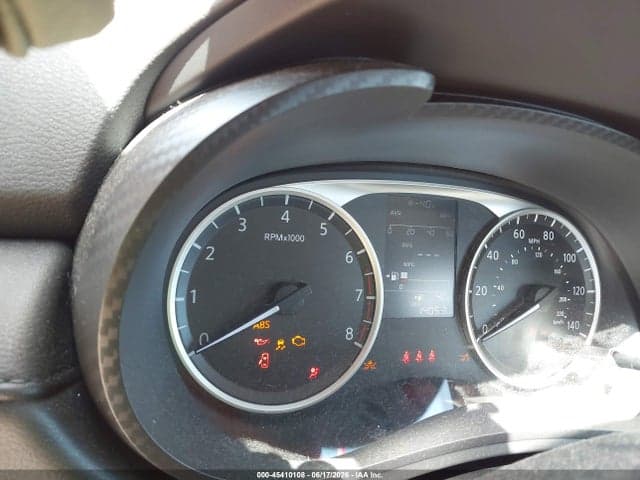 2024 NISSAN VERSA 1.6 S 7
