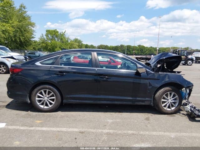 2019 HYUNDAI SONATA SE 13