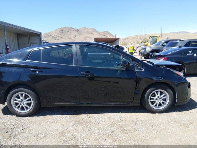 2017 TOYOTA PRIUS THREE 13