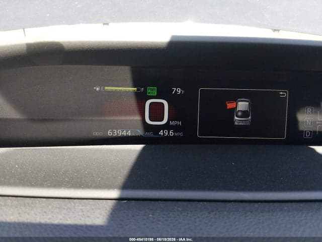 2017 TOYOTA PRIUS THREE 7