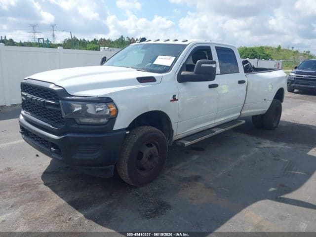 2024 RAM 3500 TRADESMAN 4X4 8' BOX 3