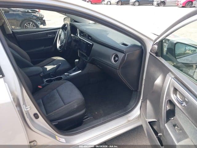 2017 TOYOTA COROLLA LE 5