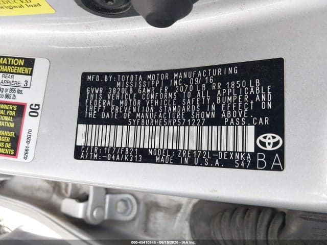 2017 TOYOTA COROLLA LE 9