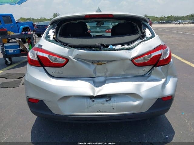2017 CHEVROLET CRUZE LT AUTO 6