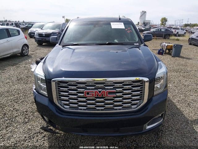 2019 GMC YUKON DENALI 13