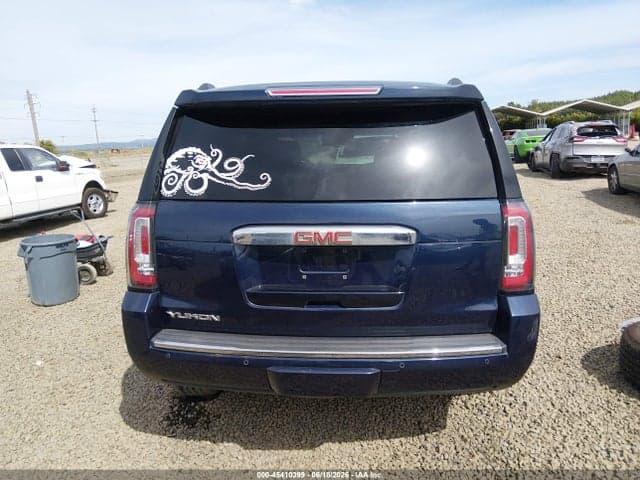 2019 GMC YUKON DENALI 17