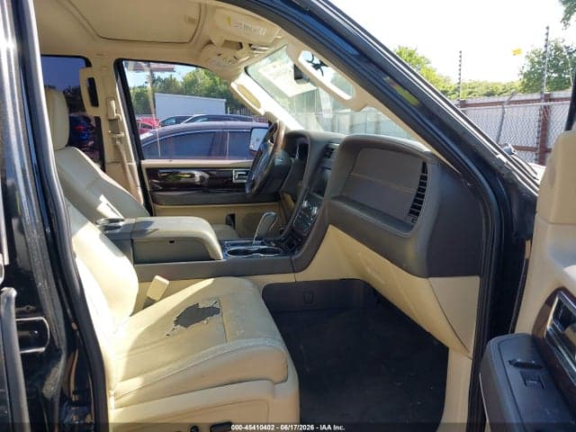 2015 LINCOLN NAVIGATOR 5