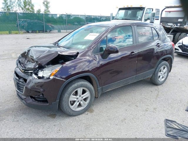 2021 CHEVROLET TRAX AWD LS 2