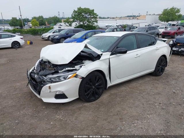 2020 NISSAN ALTIMA SR FWD 2