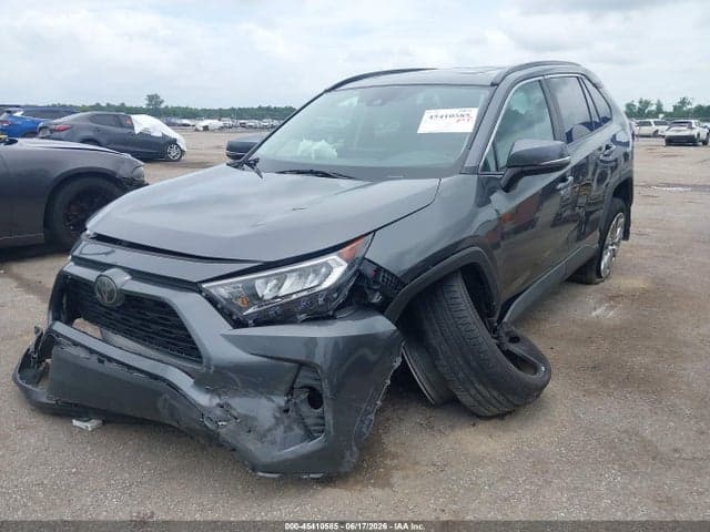 2020 TOYOTA RAV4 XLE PREMIUM 2