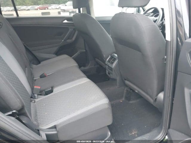 2020 VOLKSWAGEN TIGUAN 2.0T S 8