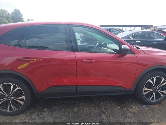 2022 FORD ESCAPE SE 13