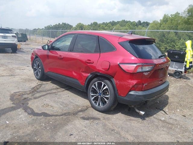 2022 FORD ESCAPE SE 3