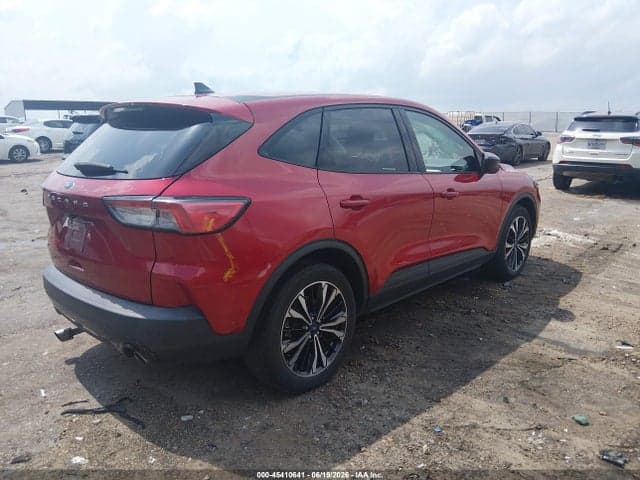 2022 FORD ESCAPE SE 4