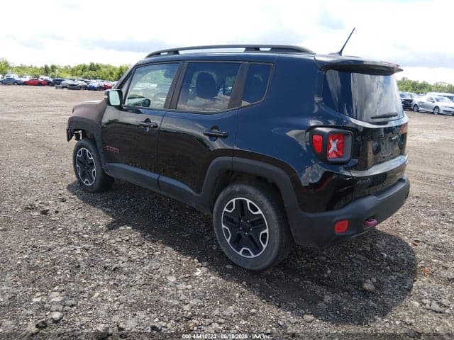 2017 JEEP RENEGADE TRAILHAWK 4X4 3