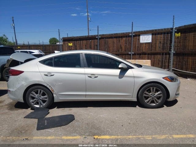 2017 HYUNDAI ELANTRA SE 14