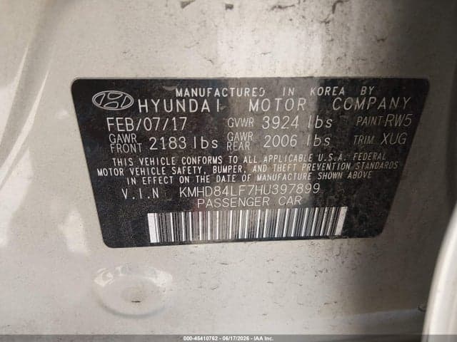2017 HYUNDAI ELANTRA SE 9