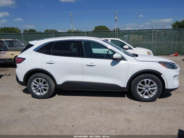2020 FORD ESCAPE SE 13