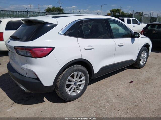 2020 FORD ESCAPE SE 4