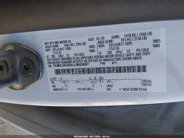 2020 FORD ESCAPE SE 9
