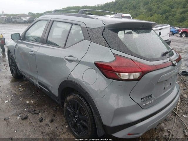 2022 NISSAN KICKS SR XTRONIC CVT 3