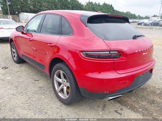 2018 PORSCHE MACAN 3