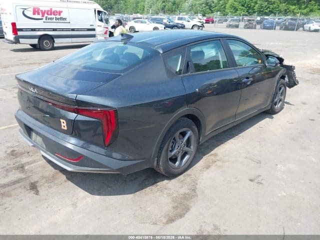 2025 KIA K4 LXS 4