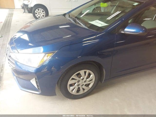 2020 HYUNDAI ELANTRA SE 2