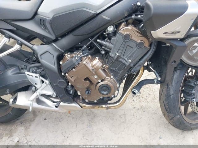 2024 HONDA CB650 R 8