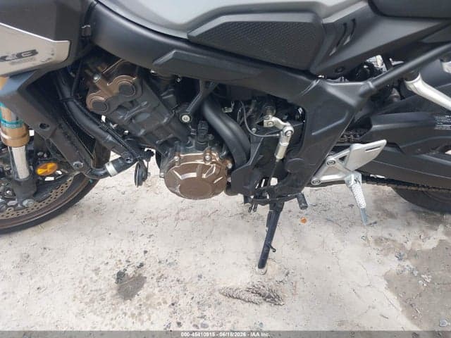 2024 HONDA CB650 R 9